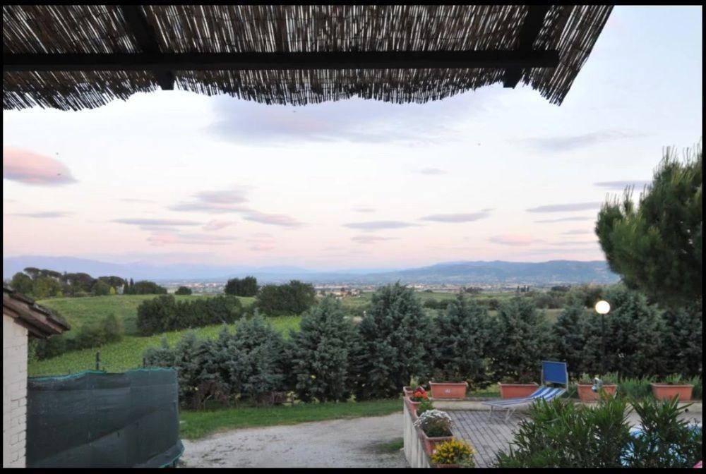 Agriturismo La Ginestrella Civitella D'Arna Ngoại thất bức ảnh
