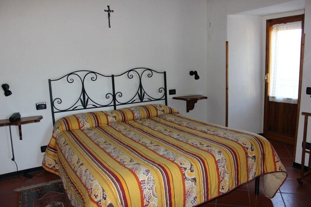 Agriturismo La Ginestrella Civitella D'Arna Ngoại thất bức ảnh