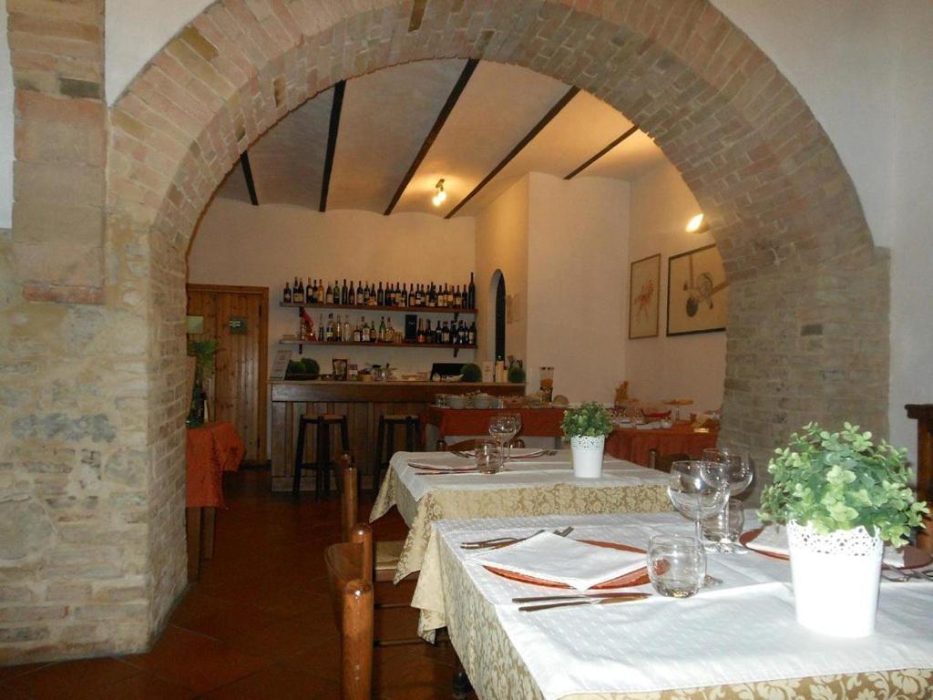 Agriturismo La Ginestrella Civitella D'Arna Ngoại thất bức ảnh